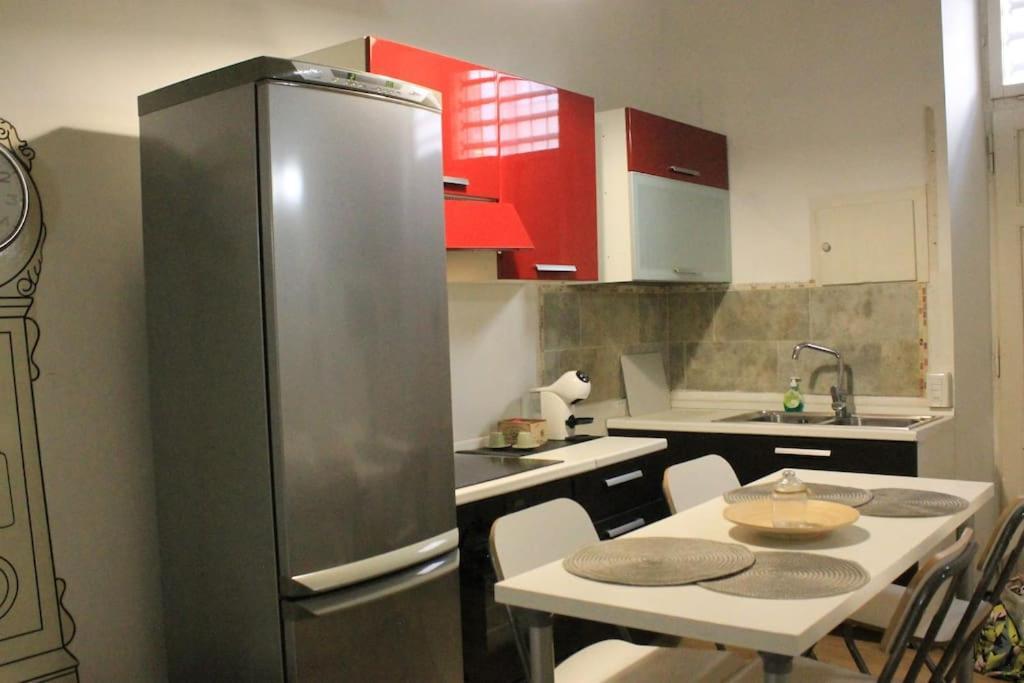 Ferienwohnung A Due Passi Da S.Pietro E Castel Sant'Angelo Loft Gianicolo Rom Exterior foto